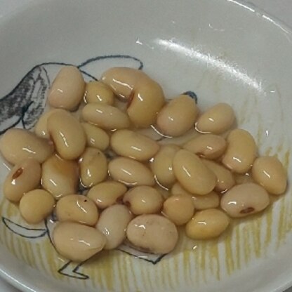 やなママさん、こんにちは(*^^*)大豆を戻し忘れていたので、とっても助かりました♡良いレシピありがとうございます♡母から聞いたら枝豆のひね豆が大豆らしいです！